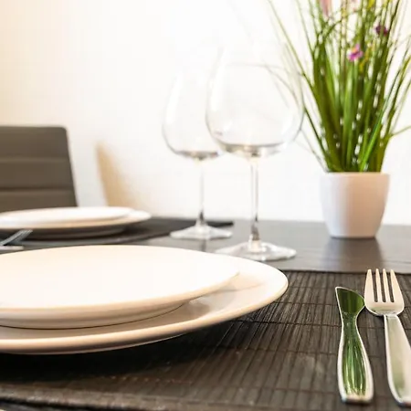 Blue Chili 18 Zentrales City-apartment Am Hasselbachplatz, 4 Personen