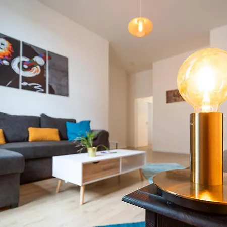 Blue Chili 18 Zentrales City-apartment Am Hasselbachplatz, 4 Personen 公寓 *